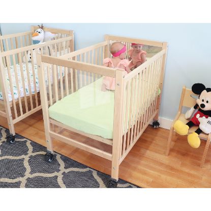 Picture of I-See-Me Infant Crib